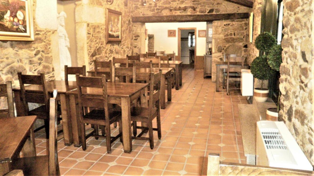 Casa De Los Somoza Melide Exteriér fotografie