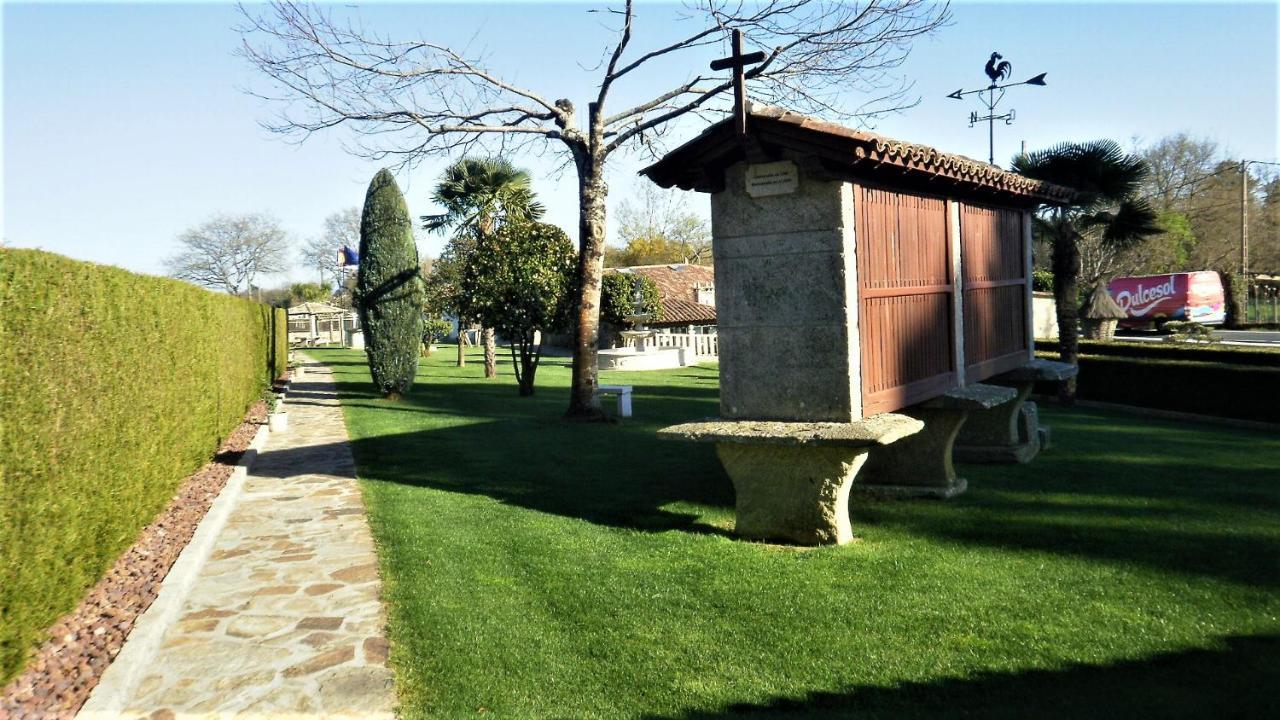 Casa De Los Somoza Melide Exteriér fotografie