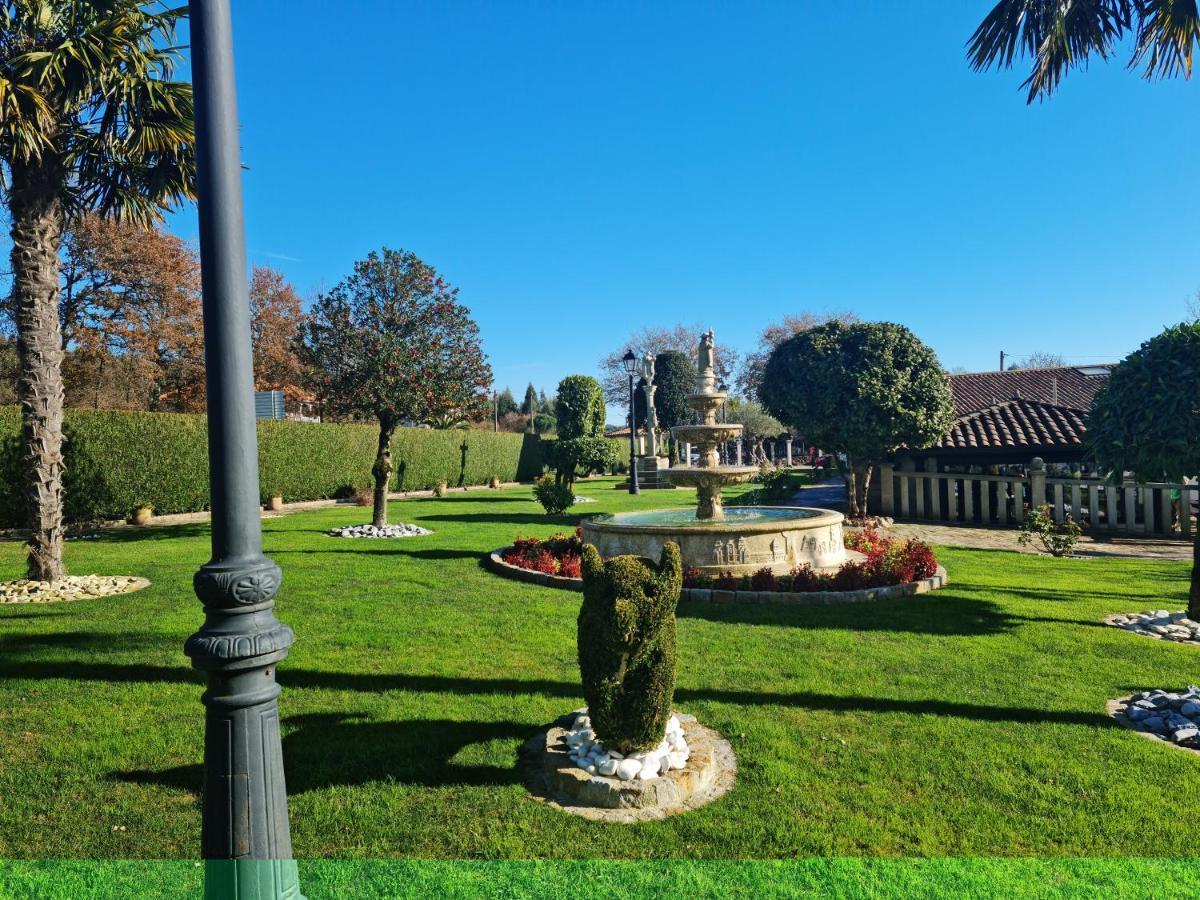 Casa De Los Somoza Melide Exteriér fotografie