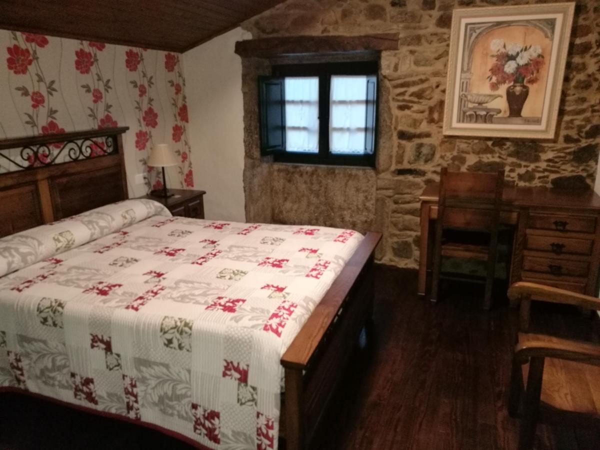 Casa De Los Somoza Melide Exteriér fotografie